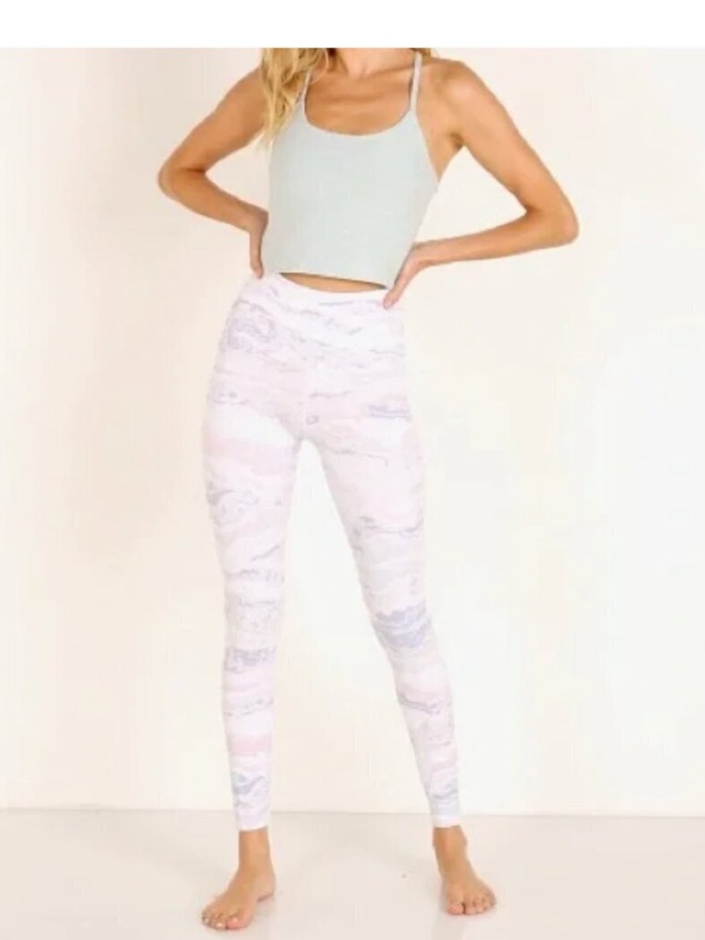 Beyond Yoga pink purple swirl print legging high rise